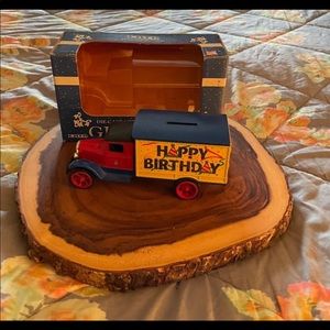 Die cast Metal Collectibles HAPPY BIRTHDAY truck with original box / bank
